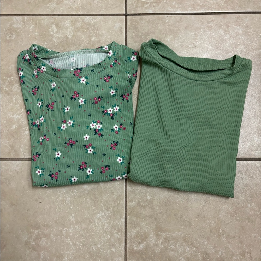 T shirt bundle - Picture 2 of 5